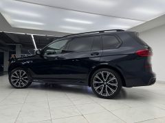 Фото авто BMW X7