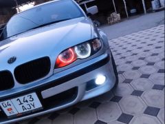 Photo of the vehicle BMW 3 Series