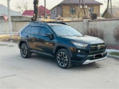 Сүрөт унаа Toyota RAV4