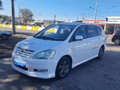 Фото авто Toyota Ipsum