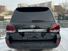 Фото авто Toyota Land Cruiser