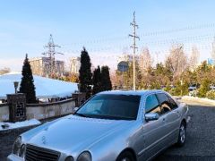 Сүрөт унаа Mercedes-Benz E-Класс