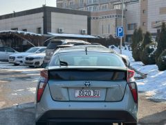 Сүрөт унаа Toyota Prius