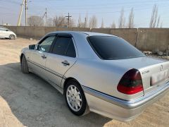 Сүрөт унаа Mercedes-Benz C-Класс