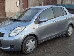 Сүрөт унаа Toyota Vitz