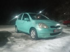 Сүрөт унаа Toyota Vitz