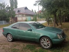 Сүрөт унаа Mercedes-Benz CLK-Класс