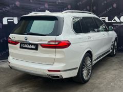 Фото авто BMW X7