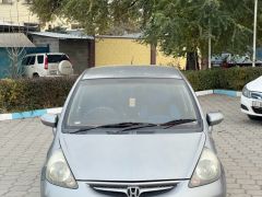 Photo of the vehicle Honda Fit