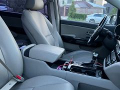 Сүрөт унаа Kia Carnival