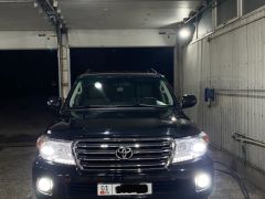 Photo of the vehicle Toyota Land Cruiser