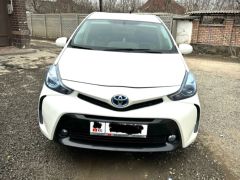 Сүрөт унаа Toyota Prius v (+)