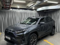 Сүрөт унаа Toyota RAV4