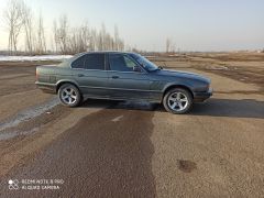 Photo of the vehicle BMW 5 Series