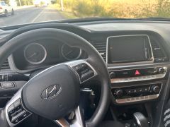 Сүрөт унаа Hyundai Sonata