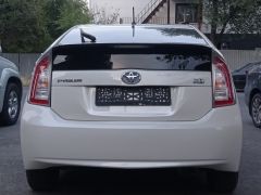 Сүрөт унаа Toyota Prius