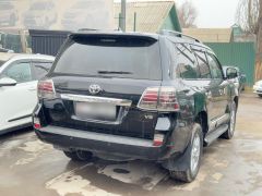 Фото авто Toyota Land Cruiser