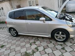 Фото авто Honda Fit