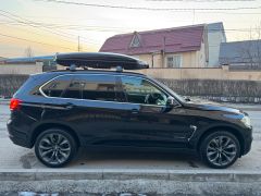 Photo of the vehicle BMW X5