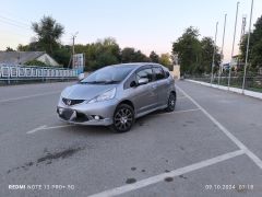 Фото авто Honda Fit