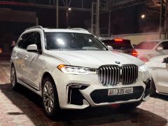 Фото авто BMW X7