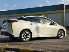 Сүрөт унаа Toyota Prius