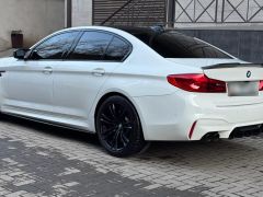 Фото авто BMW M5