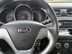 Сүрөт унаа Kia Rio