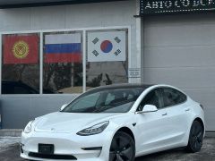 Сүрөт унаа Tesla Model 3