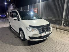 Photo of the vehicle Volkswagen Touran