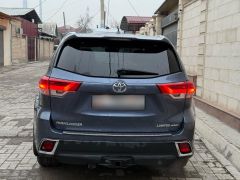 Сүрөт унаа Toyota Highlander