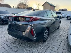 Фото авто Toyota Prius