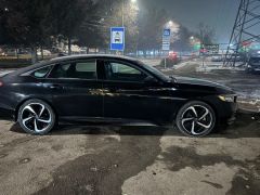 Фото авто Honda Accord