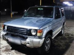 Сүрөт унаа Mitsubishi Pajero