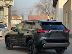 Сүрөт унаа Toyota RAV4