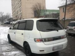 Сүрөт унаа Toyota Gaia