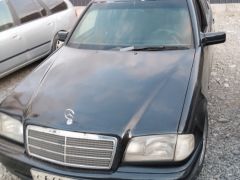 Сүрөт унаа Mercedes-Benz C-Класс