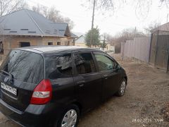 Фото авто Honda Fit