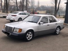 Фото авто Mercedes-Benz W124