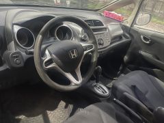 Photo of the vehicle Honda Fit