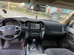 Сүрөт унаа Toyota Land Cruiser