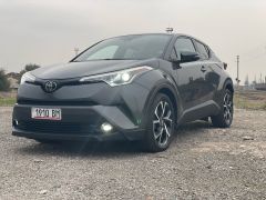 Сүрөт унаа Toyota C-HR