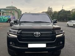 Фото авто Toyota Land Cruiser