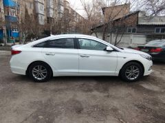 Photo of the vehicle Hyundai Sonata