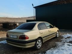 Сүрөт унаа Toyota Avensis