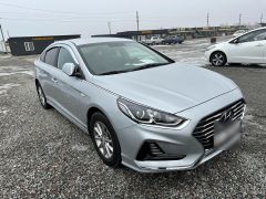 Photo of the vehicle Hyundai Sonata