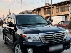 Сүрөт унаа Toyota Land Cruiser