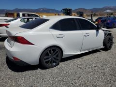 Photo of the vehicle Lexus IS