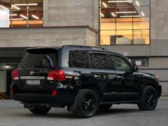 Фото авто Toyota Land Cruiser