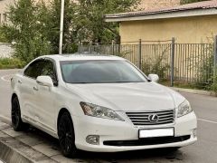 Photo of the vehicle Lexus ES